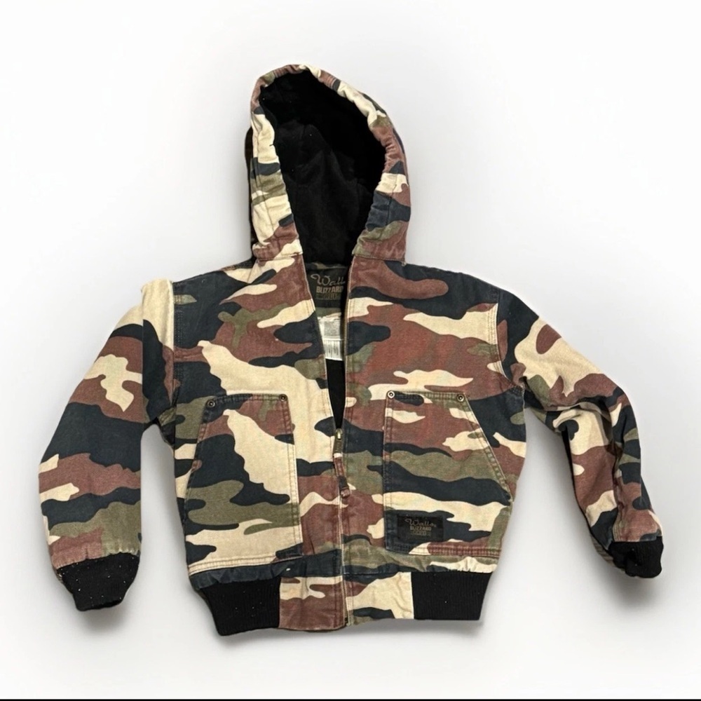 WALLS BLIZZARD PRUF CAMO JACKET YOUTH SIZE 6-7 WINTER GEAR VINTAGE